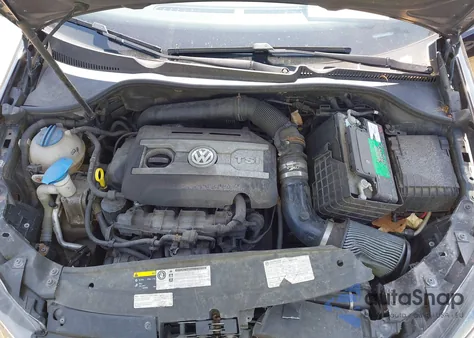 2014 Volkswagen Gti Wolfsburg Edition from USA, damaged, VIN WVWGD7AJXEW009781